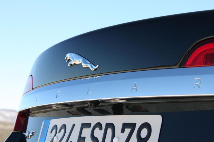  Jaguar XFR 2009 года  (фото 37 из 141)